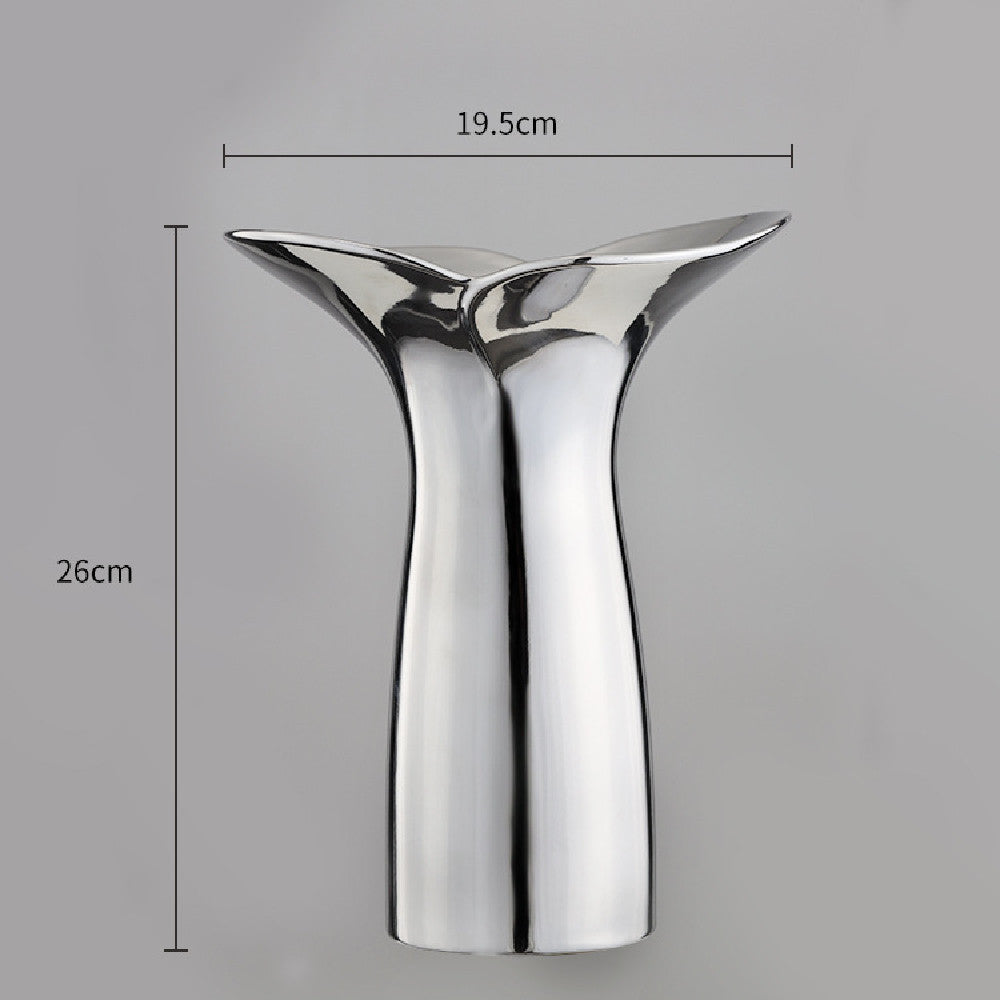 Tula Vase