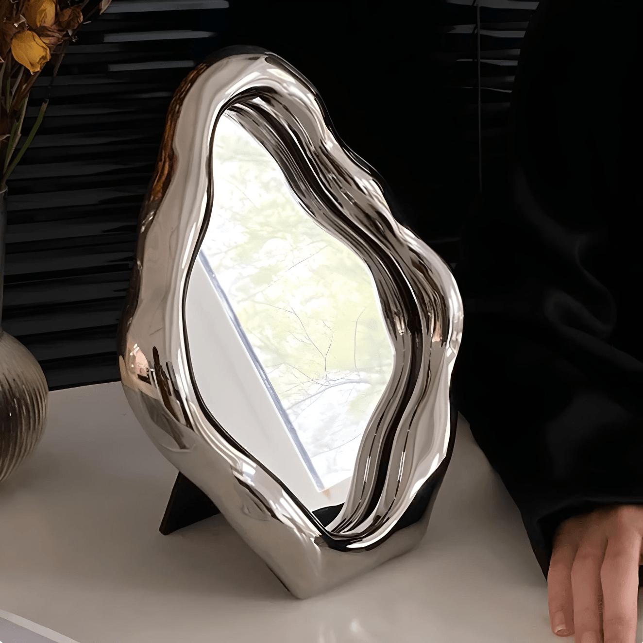 Iris Mirror - CHROME