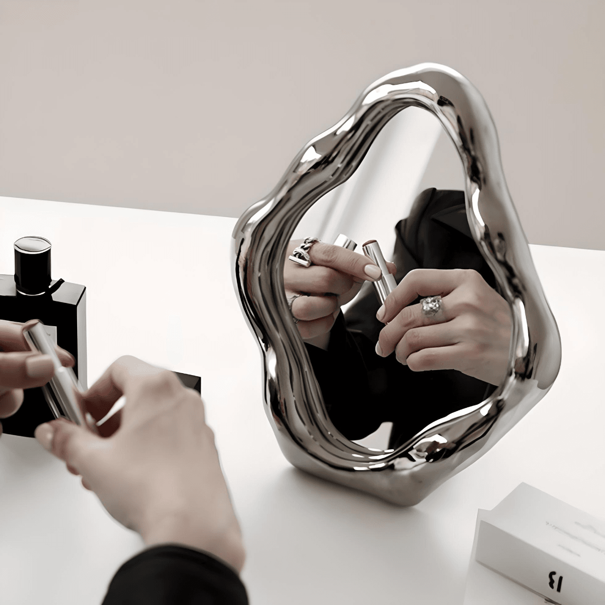 Iris Mirror - CHROME