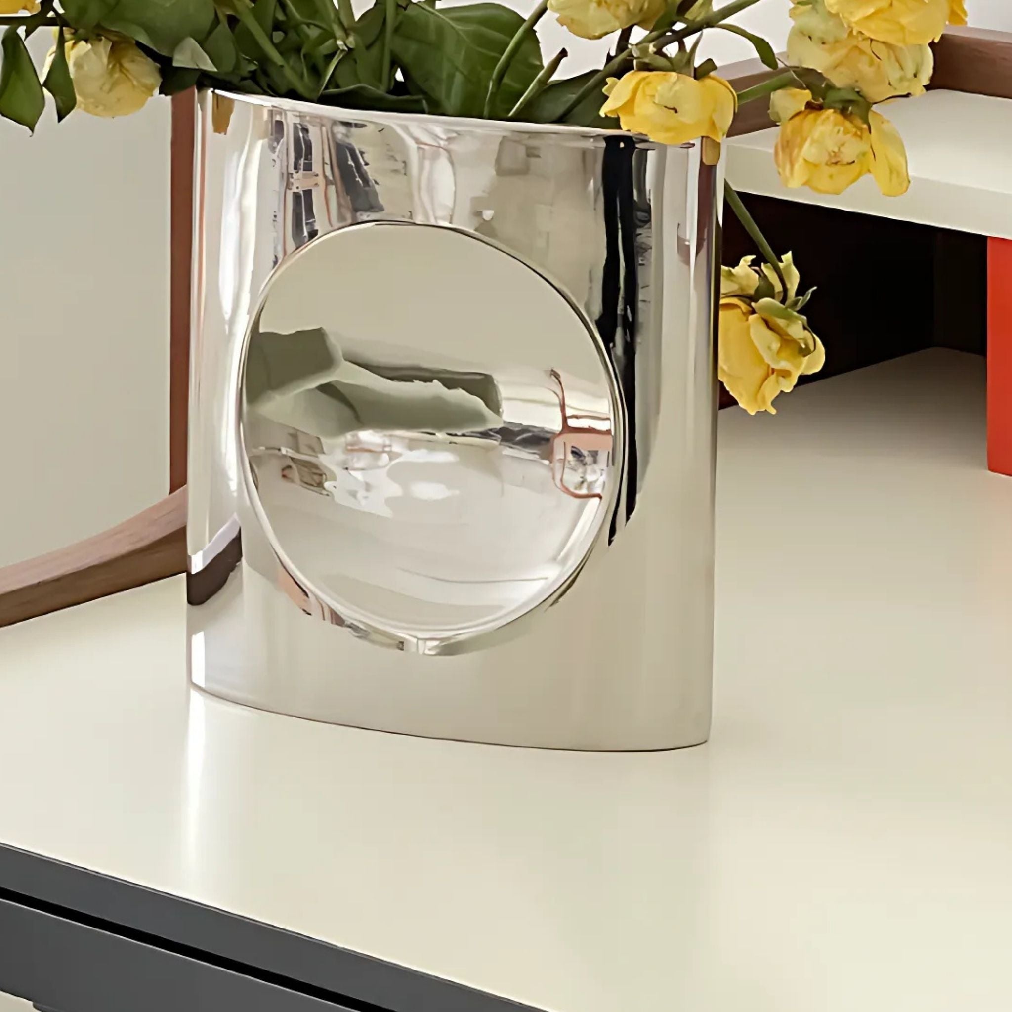 Jana Vase - CHROME