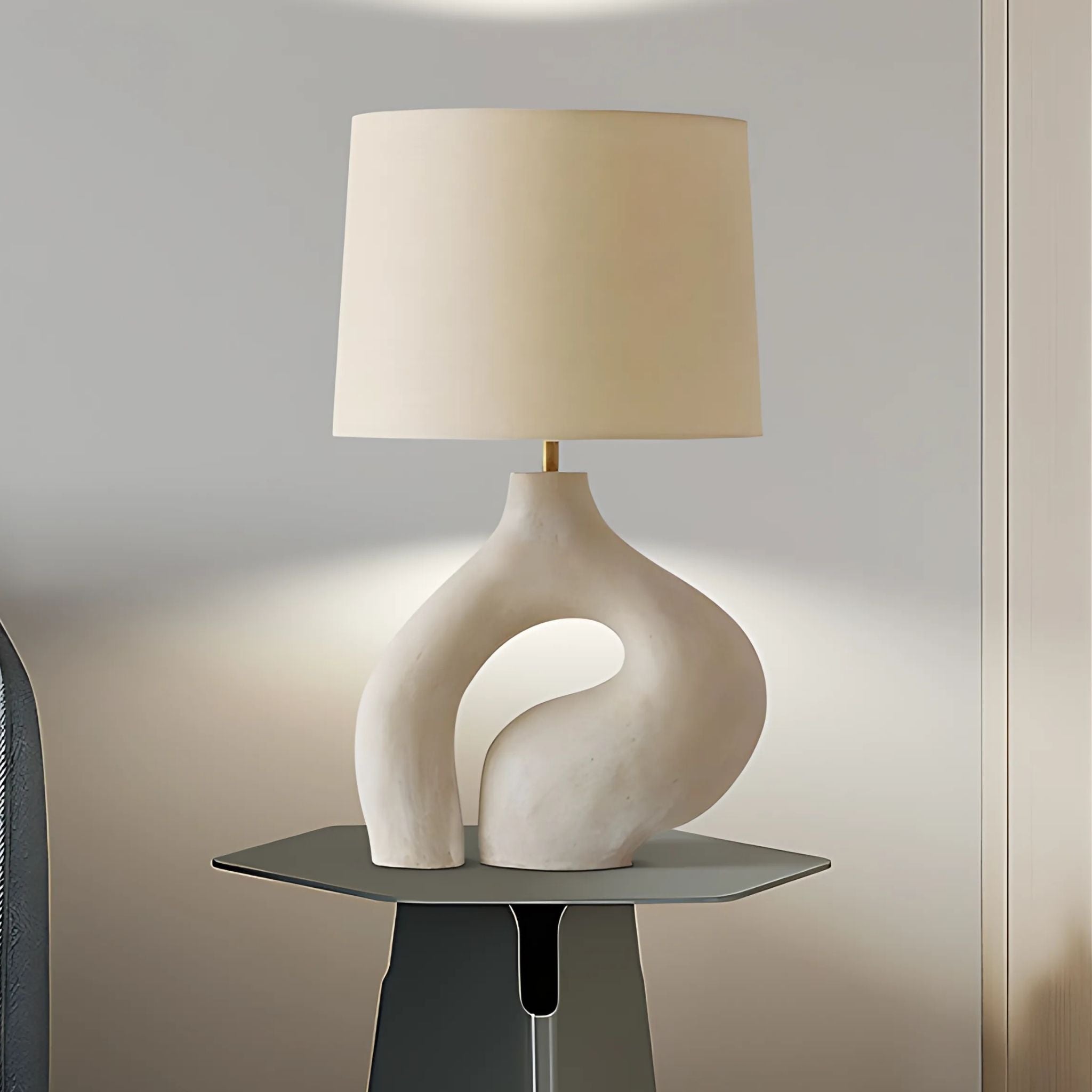 Larke Lamp
