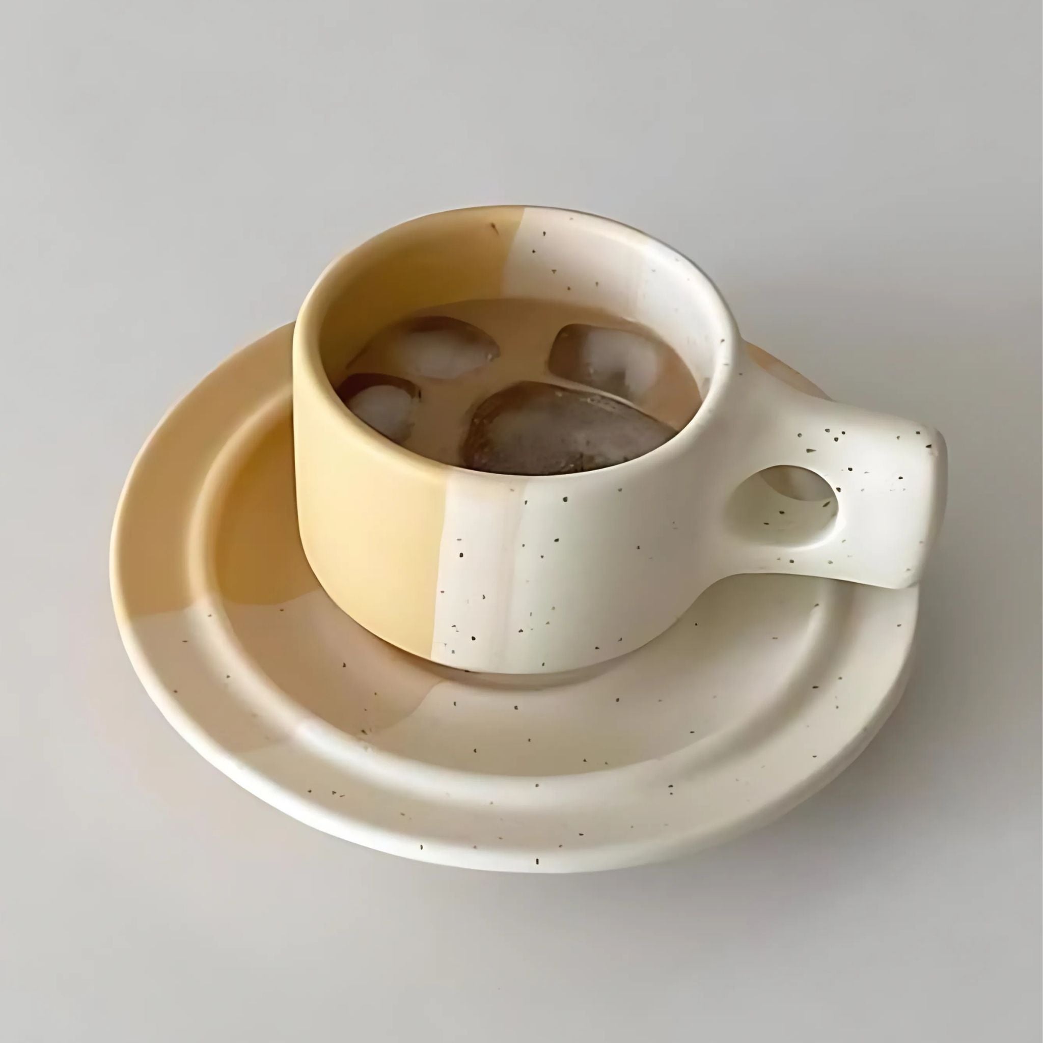 Pia Mug + Saucer