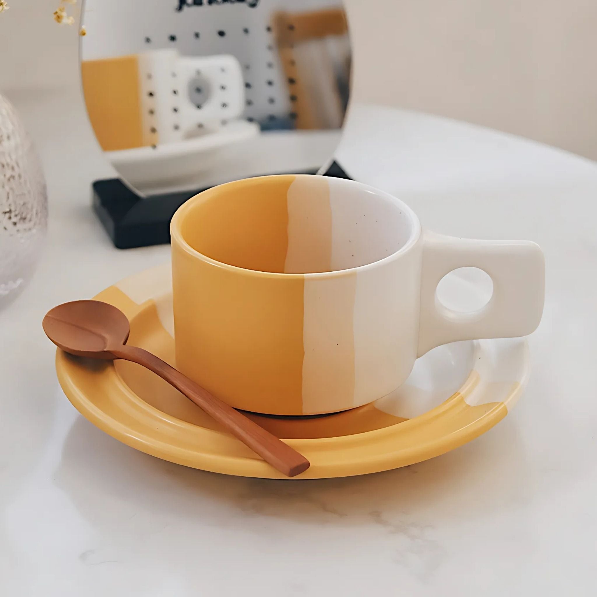 Pia Mug + Saucer