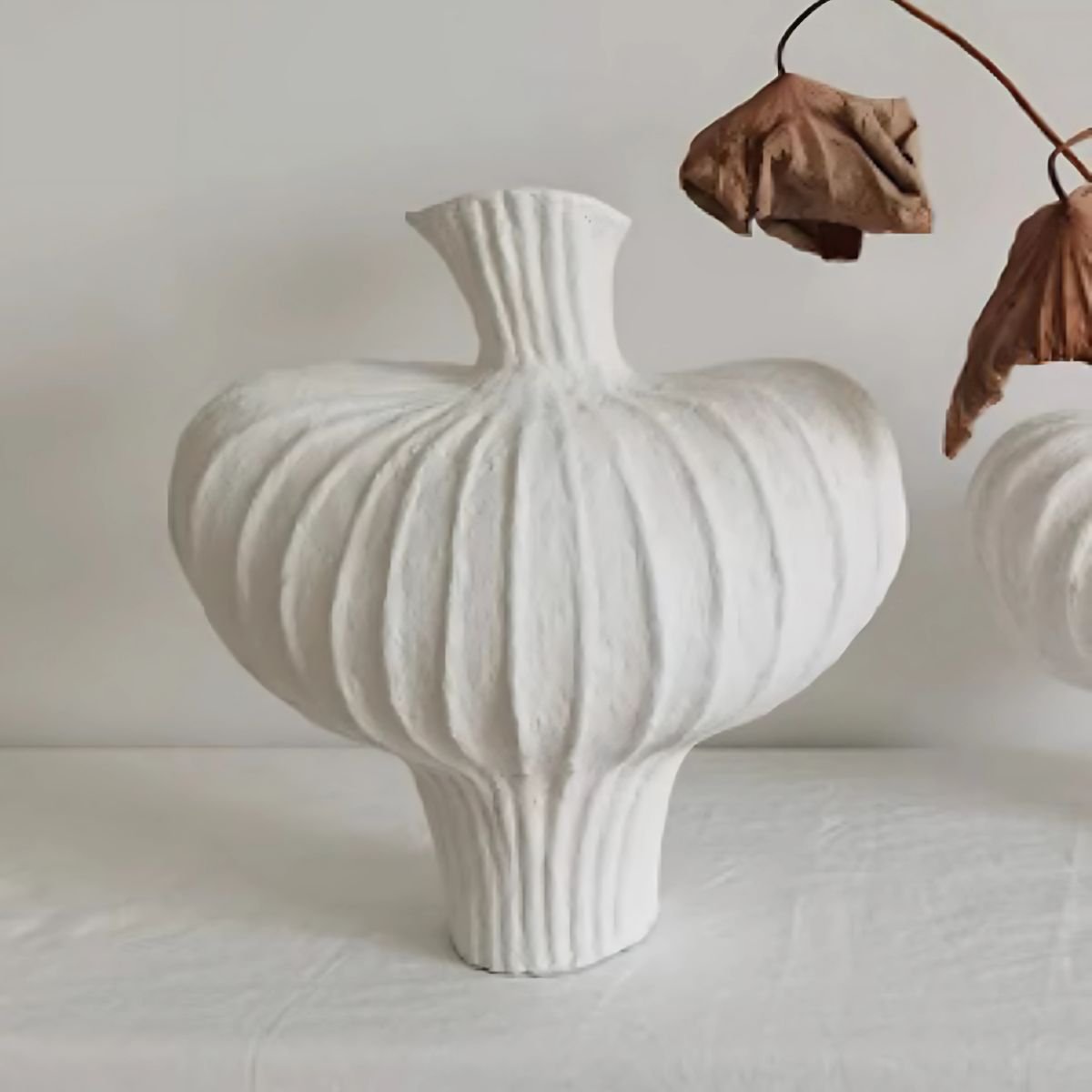 Pomegranate Vase - Vase - decor - livingroom - beekindled