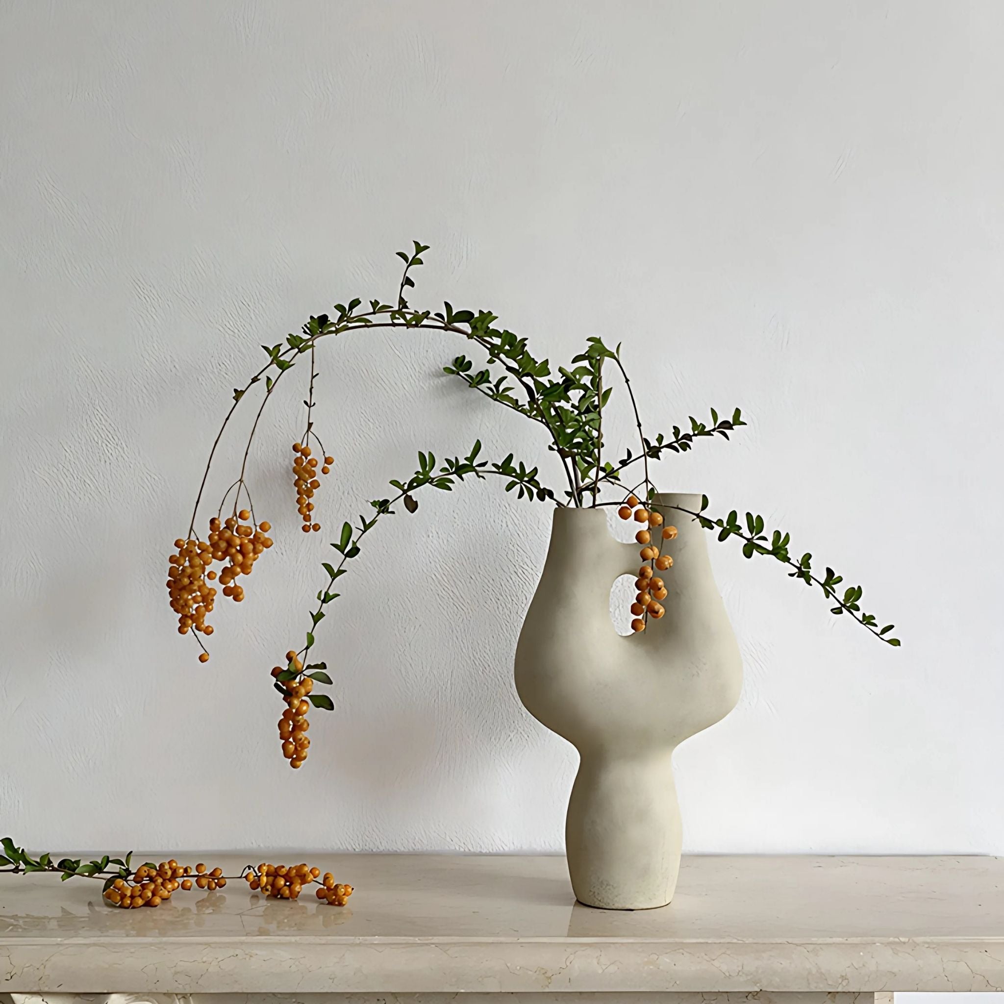 Thea Vase
