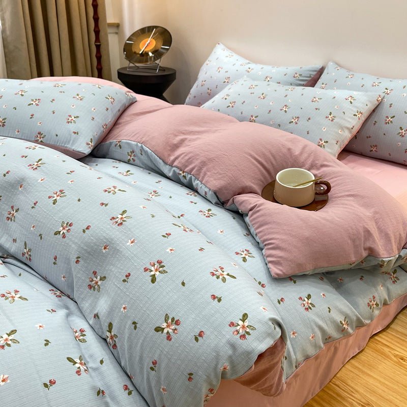 Pink Blue flower bedding set.