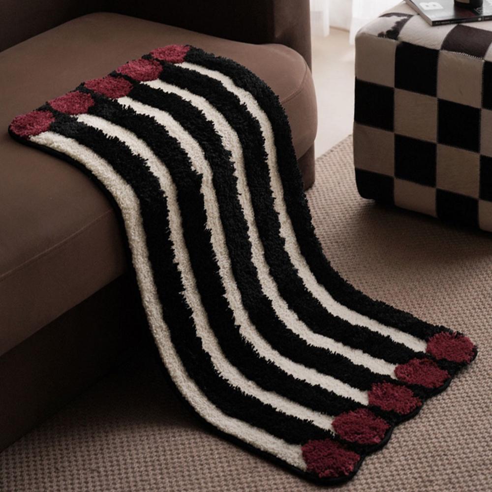 Line Dots Floor Mat - Rugs - bathmat - bathroom - beekindled