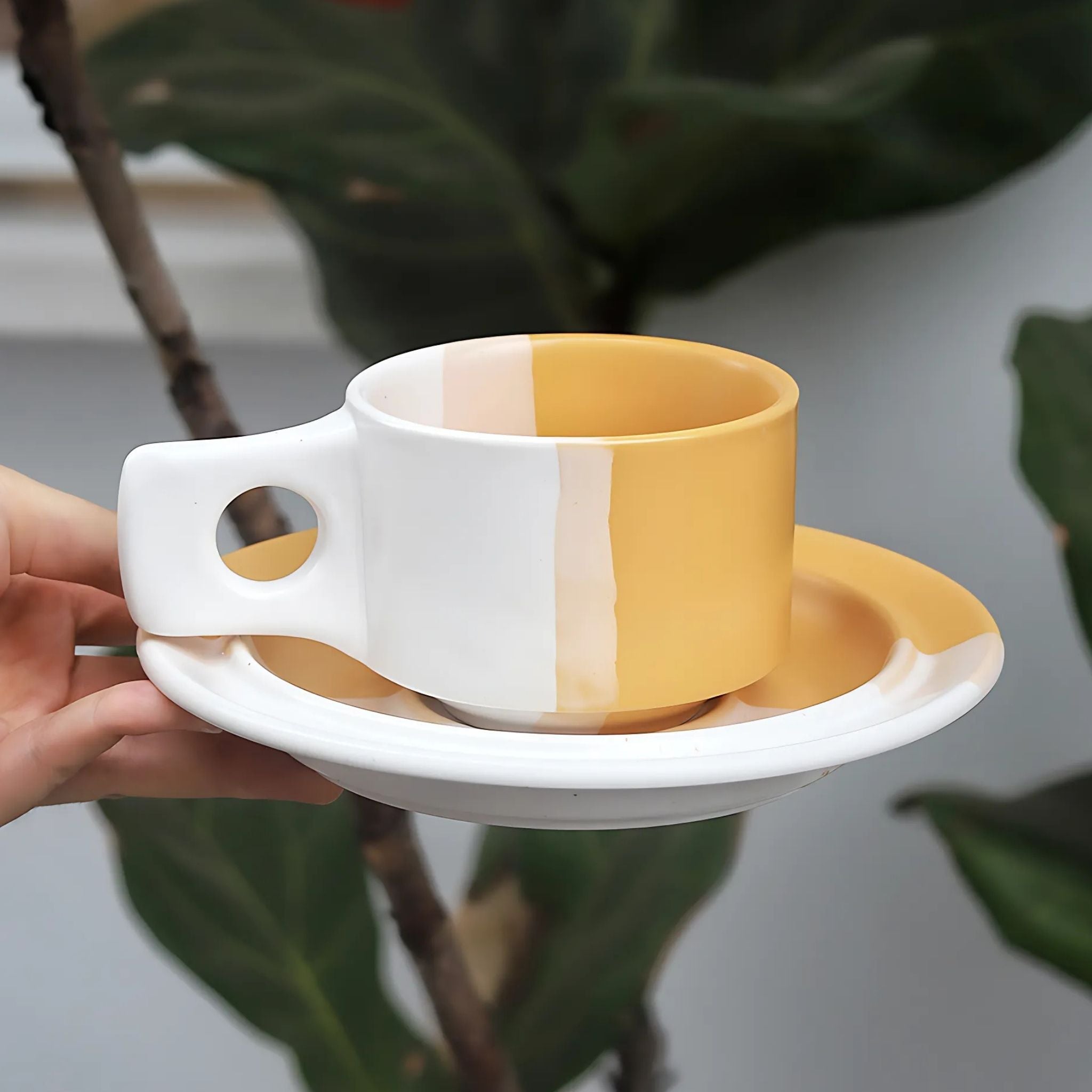 Pia Mug + Saucer