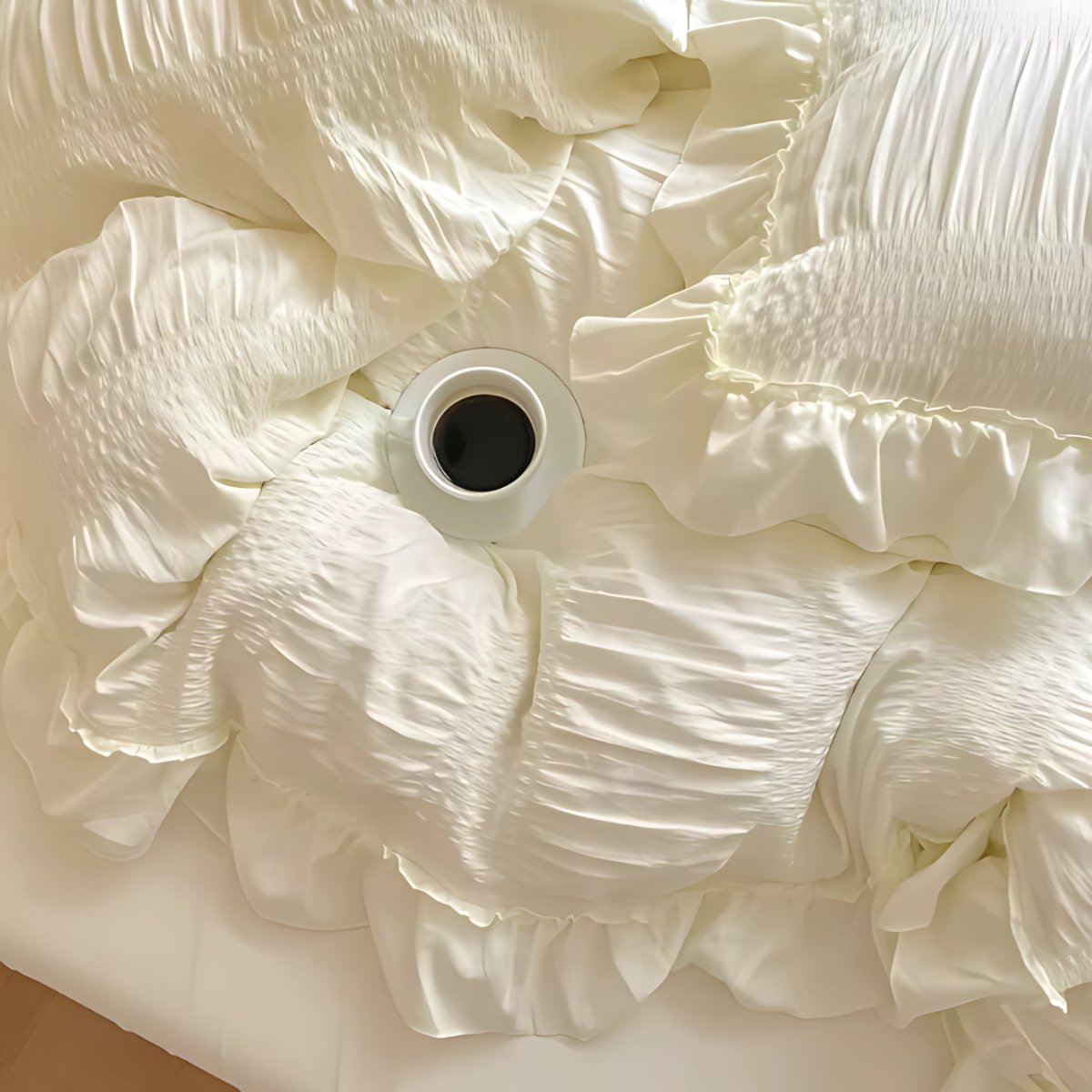 Puffy Skirt Bedding Set - Bedding - bedding - bedroom - beekindled