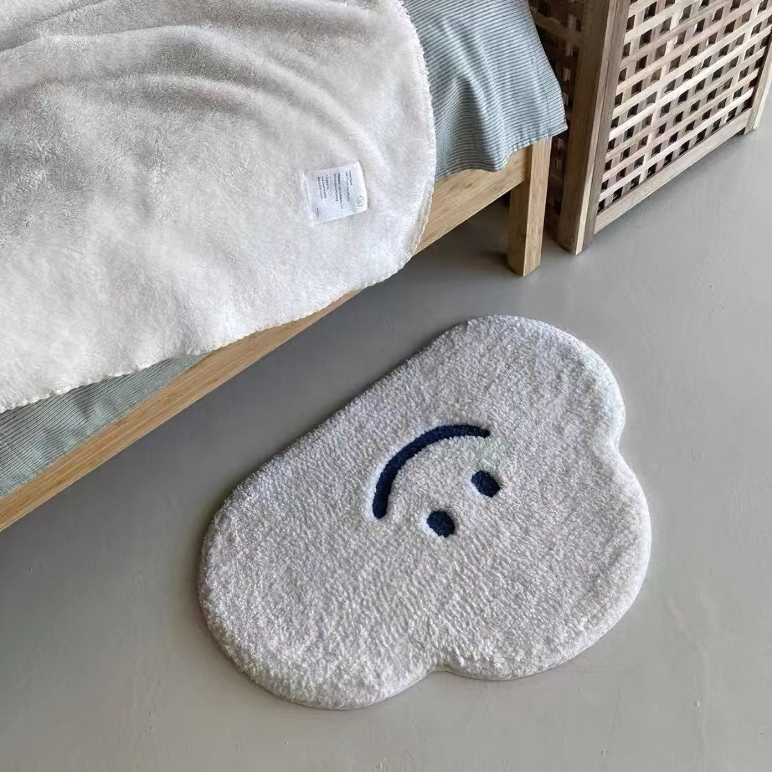 White cloud smiley face floor mat bedside rug
