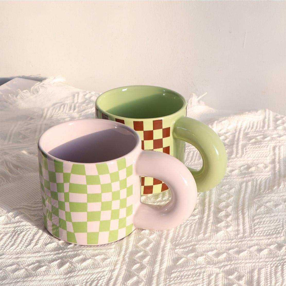 Green & pink funky retro ceramic mugs with thick handle