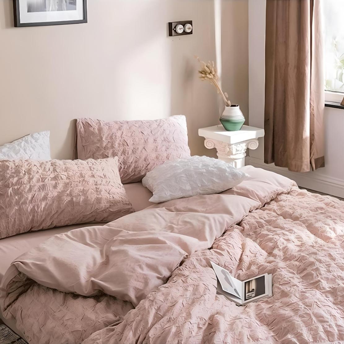 Pink modern bubble bedding set in modern bedroom