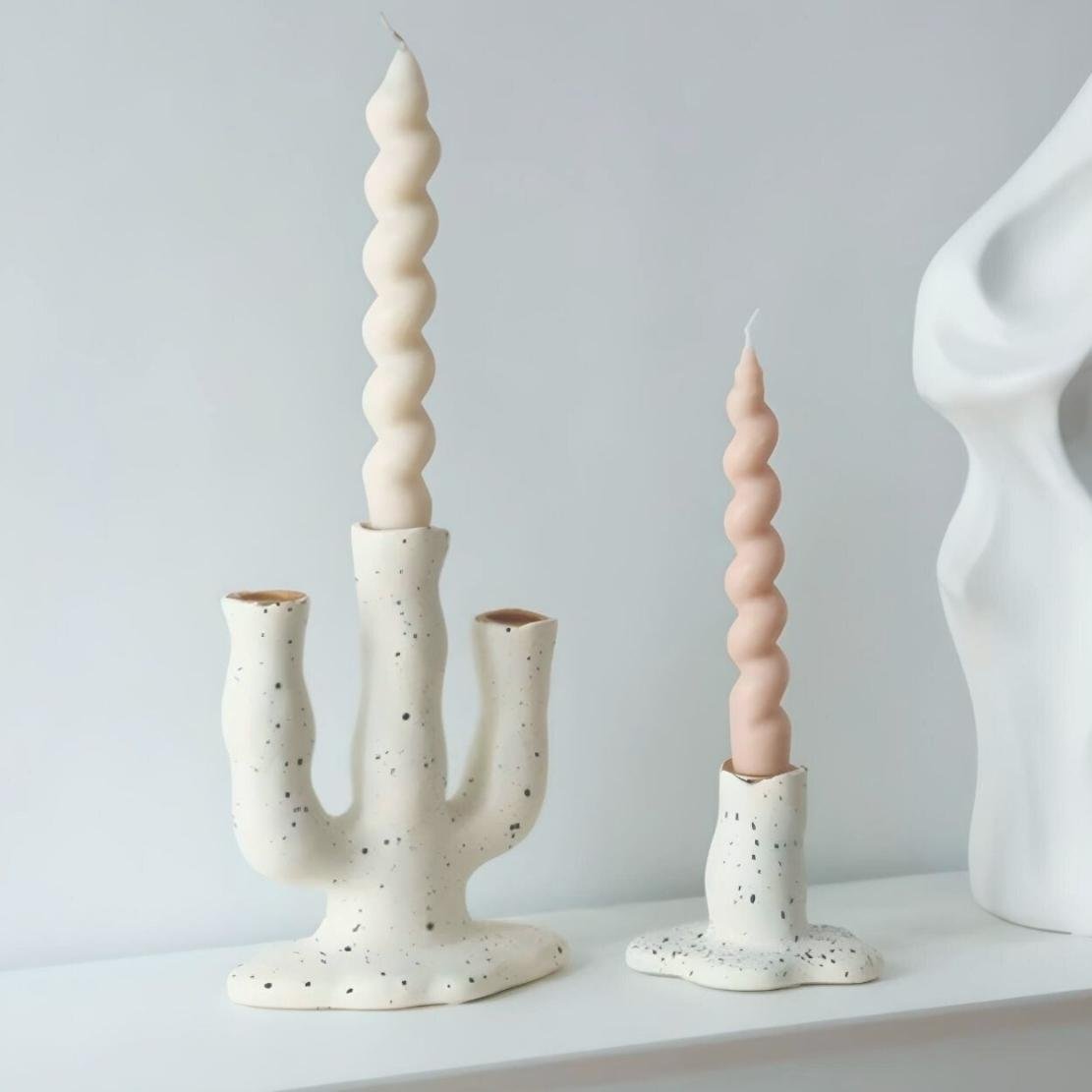 White splash ink multi hear ceramic candlestick holders with twist candles