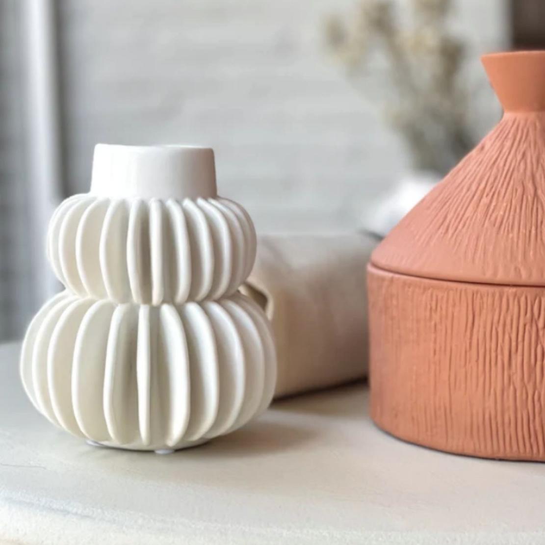 White, line ball ceramic vase